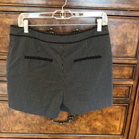 H and M black and white shorts - Picture 5 of 16